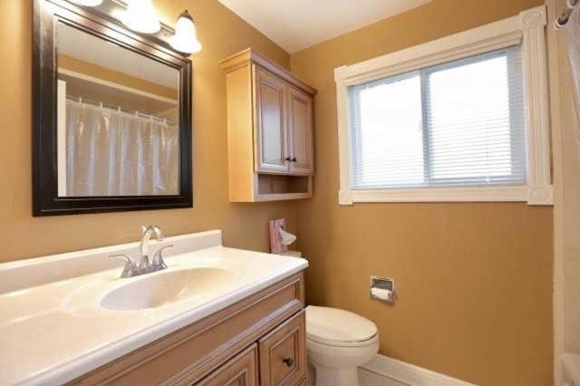 Quiet And Comfortable Homestay Oakville Ruang foto